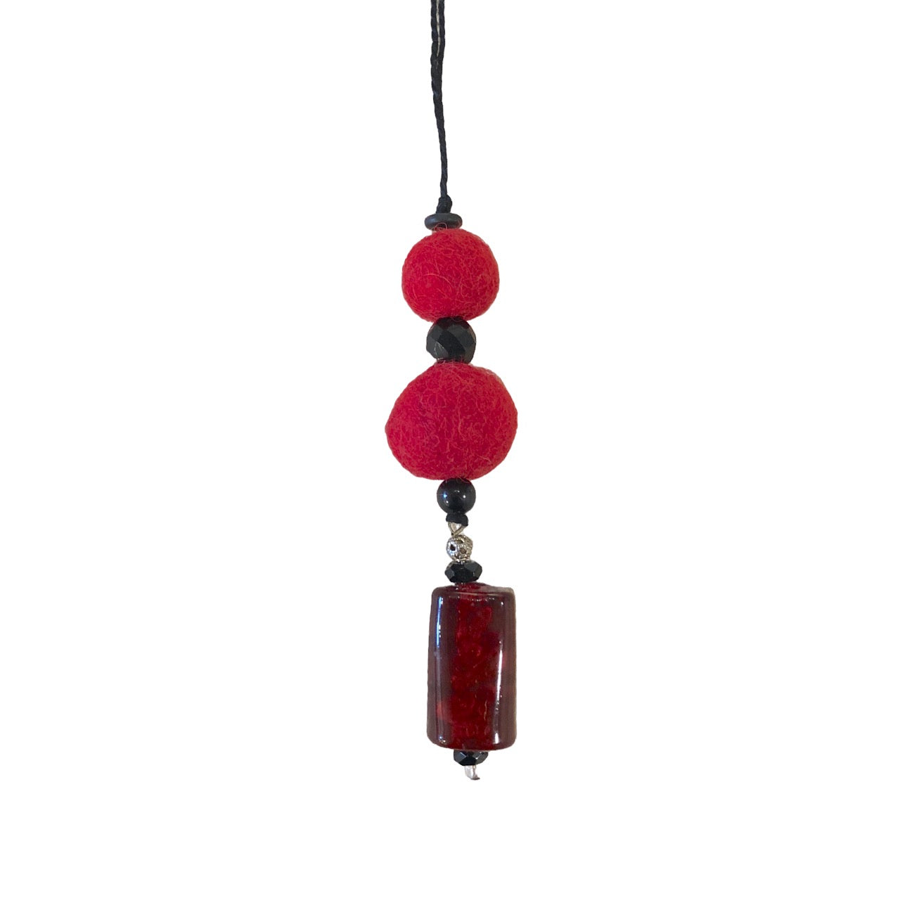 car diffuser with red balls and large red bead